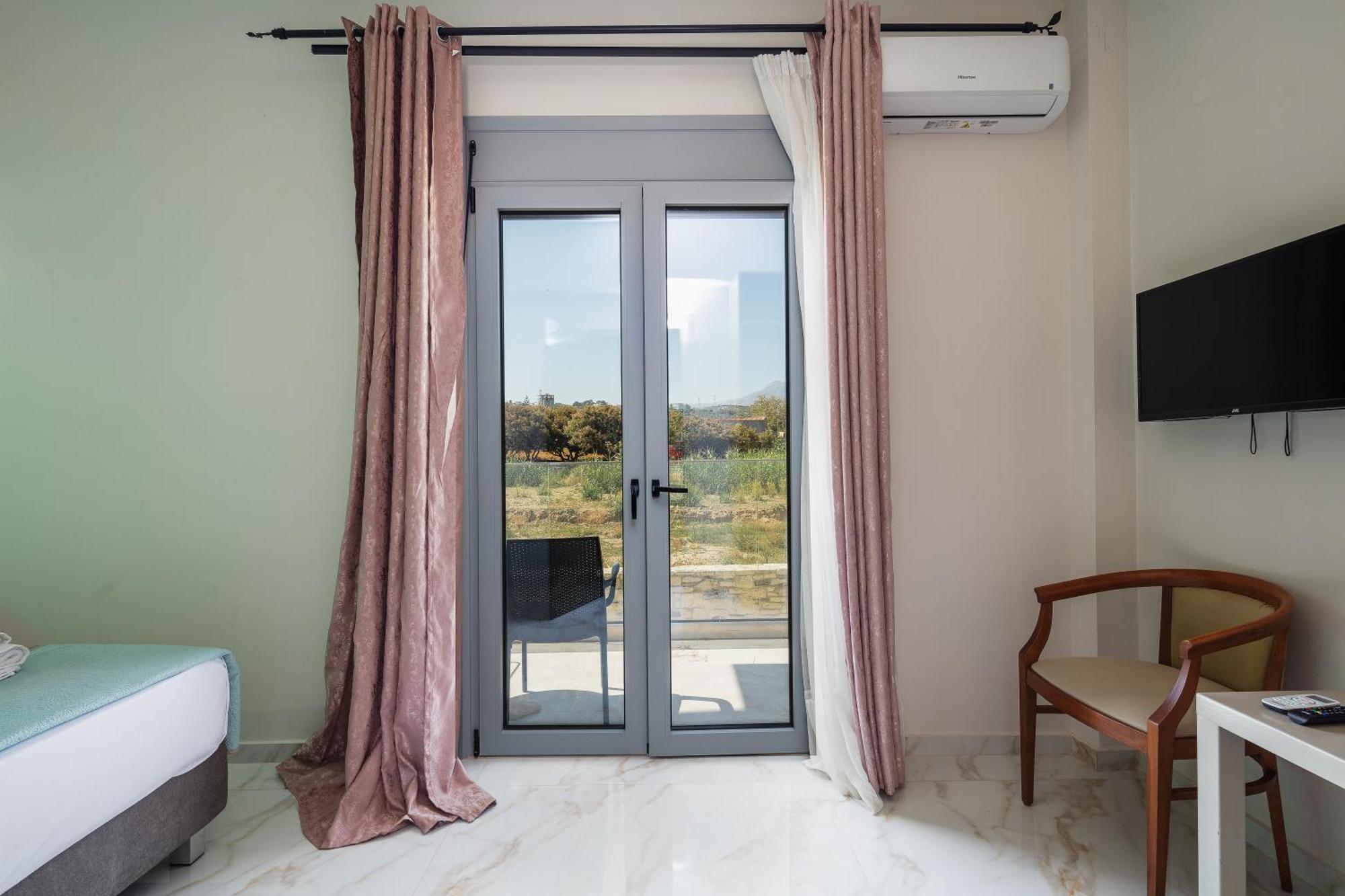 Hotel Iosifina, 80 Metres From Episkopi Beach! Dhrámia 客房 照片